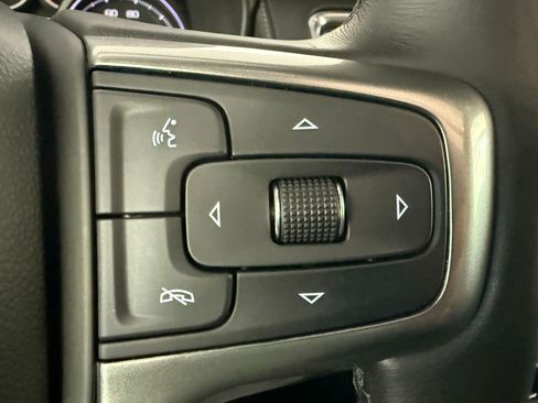 Used 2021 Chevrolet Tahoe Z71 w/ Z71 Signature Package AWD/4WD image 19