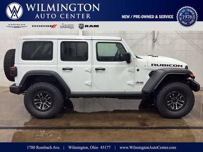 New 2026 Jeep Wrangler Unlimited Rubicon w/ Xtreme 35 Tire Package