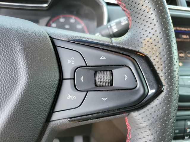 Used 2022 Chevrolet TrailBlazer RS FWD image 26