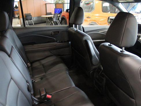 Certified 2023 Honda Passport EX-L image 20