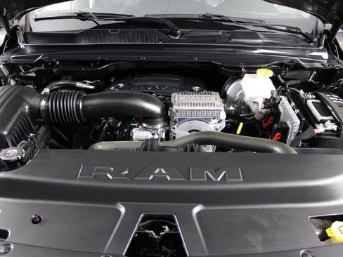 Used 2022 RAM 1500 Laramie image 14