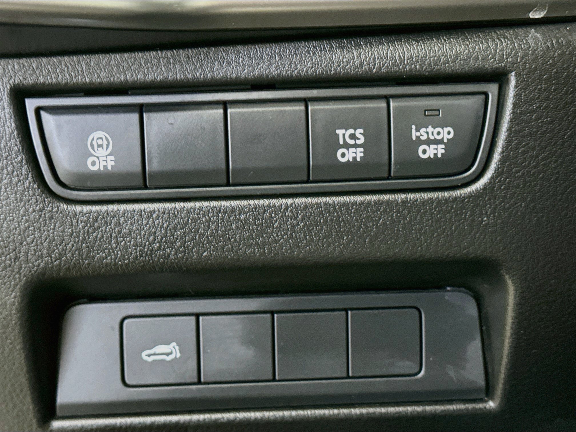 Used 2024 MAZDA CX-90 3.3 Turbo w/ Preferred Plus AWD/4WD image 17