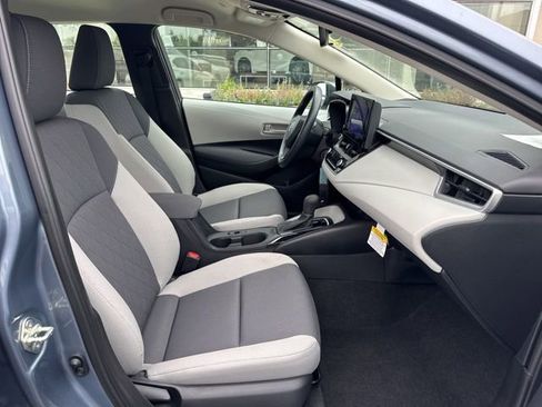 Used 2023 Toyota Corolla LE FWD image 23