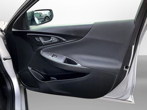 Used 2020 Chevrolet Malibu LS FWD image 26