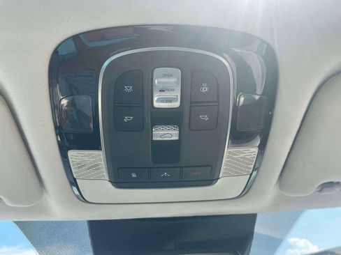 Used 2020 Hyundai Palisade Limited FWD image 32