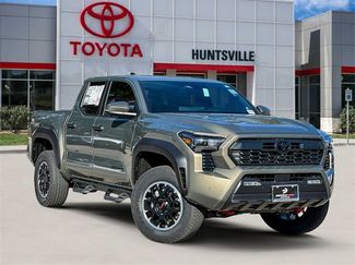 New 2026 Toyota Tacoma TRD Off-Road video 1