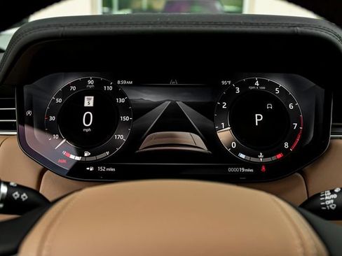 New 2026 Land Rover Range Rover SE AWD/4WD image 17