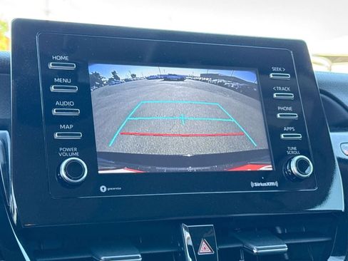 Used 2022 Toyota Camry SE image 21