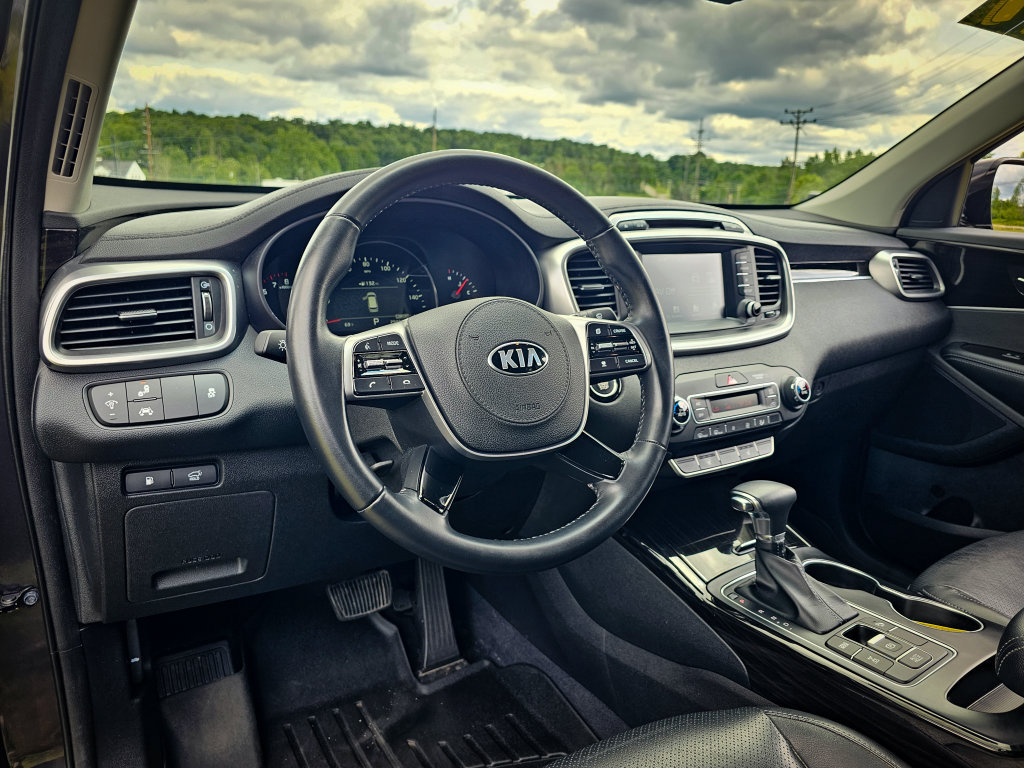 Used 2019 Kia Sorento EX AWD/4WD image 12