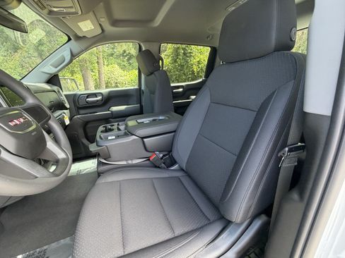 New 2026 GMC Sierra 1500 Pro w/ Graphite Edition AWD/4WD image 39