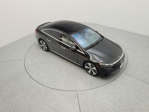Certified 2022 Mercedes-Benz EQS 450+ Sedan image 3