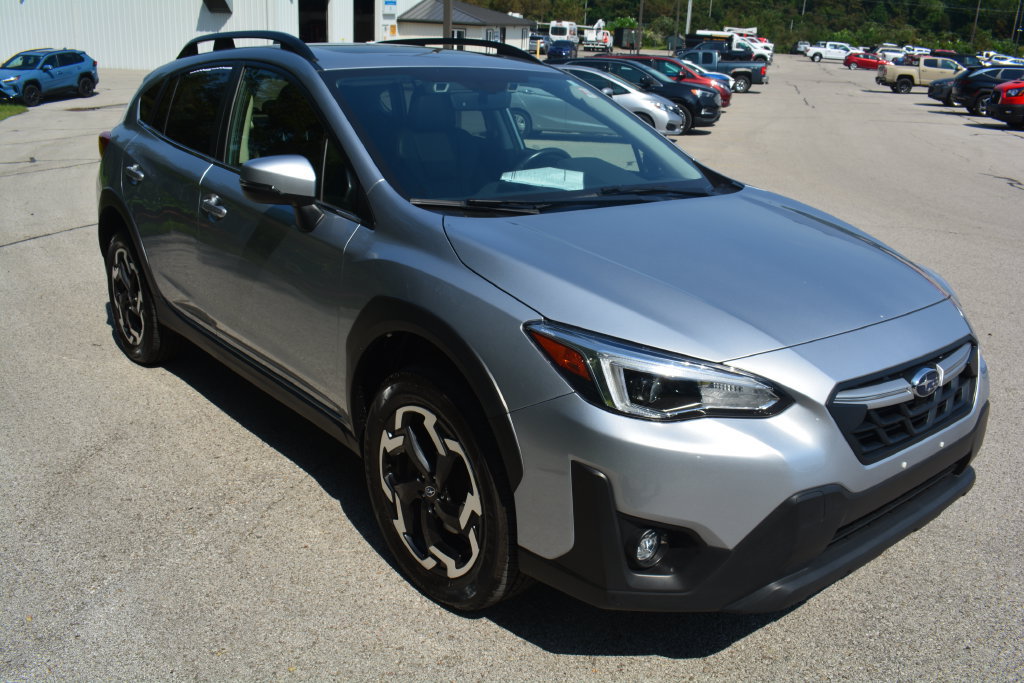Used 2023 Subaru Crosstrek 2.5i Limited AWD/4WD image 4