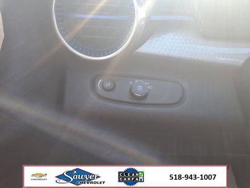 Used 2025 Chevrolet Trax LT w/ Driver Confidence Package image 14