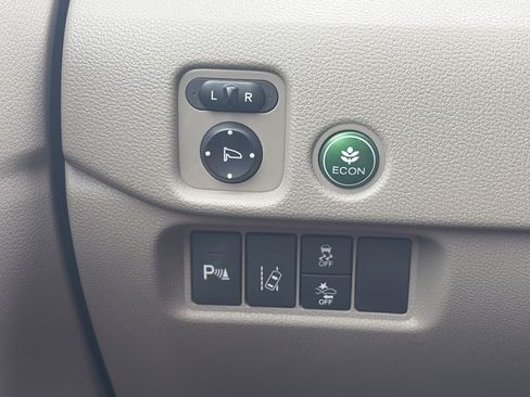 Used 2017 Honda Pilot Elite image 30