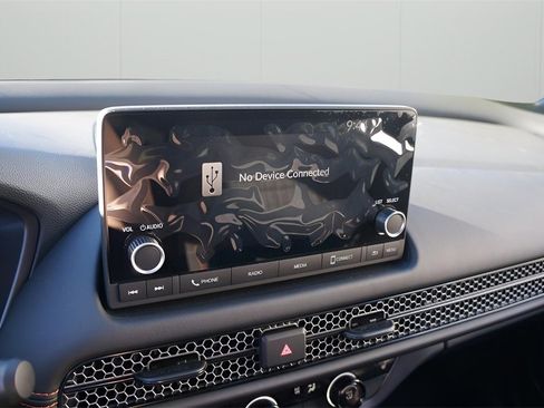 Certified 2025 Honda HR-V Sport image 18