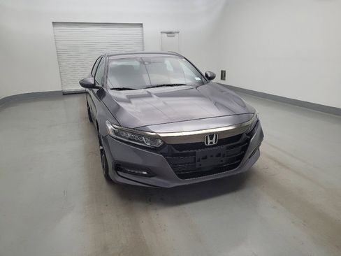 Used 2019 Honda Accord Sport image 14