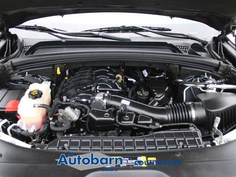 Used 2024 Jeep Grand Cherokee L Laredo AWD/4WD image 33