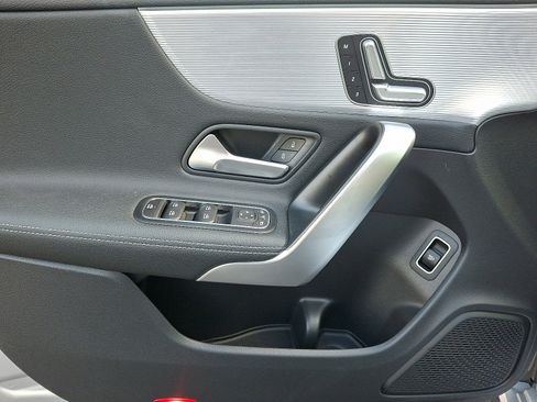 Certified 2022 Mercedes-Benz CLA 250 4MATIC image 12