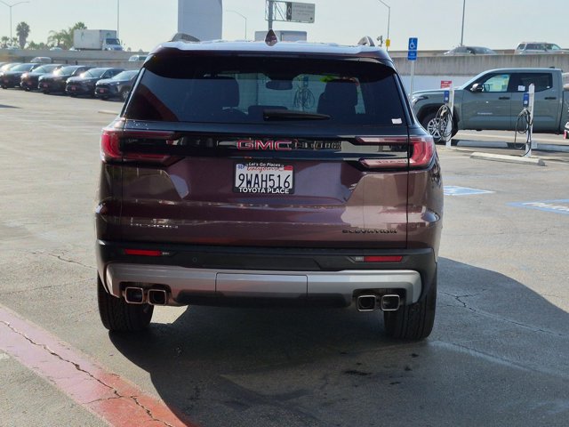 Used 2024 GMC Acadia Elevation FWD image 10