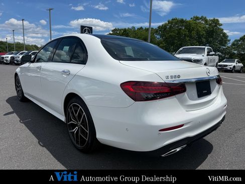 Used 2023 Mercedes-Benz E 350 4MATIC Sedan image 6