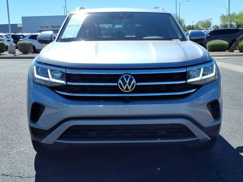 Certified 2020 Volkswagen Atlas Cross Sport SEL Premium image 2