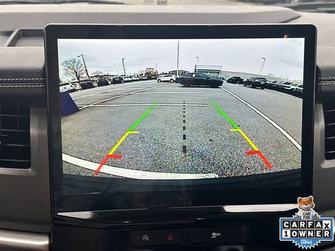 Used 2024 Ford Expedition Max XLT image 30