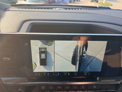 Used 2025 Chevrolet Silverado 3500 High Country w/ High Country Premium Package image 29