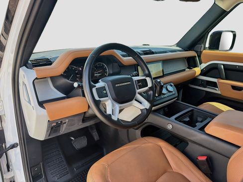 Used 2023 Land Rover Defender 110 SE AWD/4WD image 26