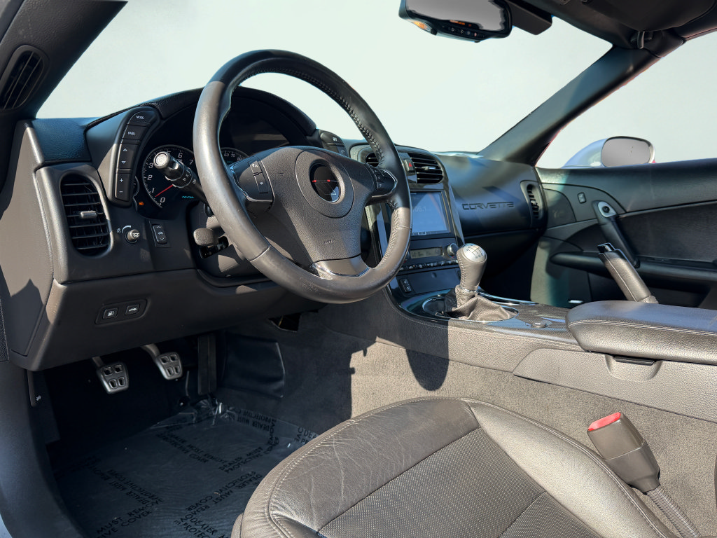 Used 2012 Chevrolet Corvette Grand Sport w/ 3LT Preferred Equipment Group RWD image 23