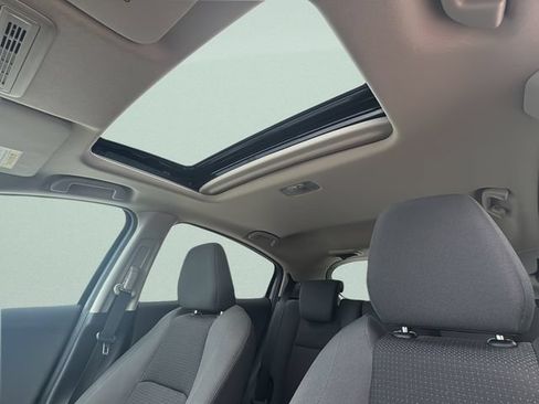 Used 2022 Honda HR-V EX image 11