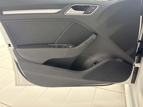 Used 2016 Audi A3 e-tron Premium w/ 17" Wheel Package image 10