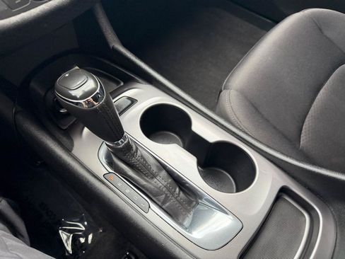 Used 2019 Chevrolet Malibu RS FWD image 16