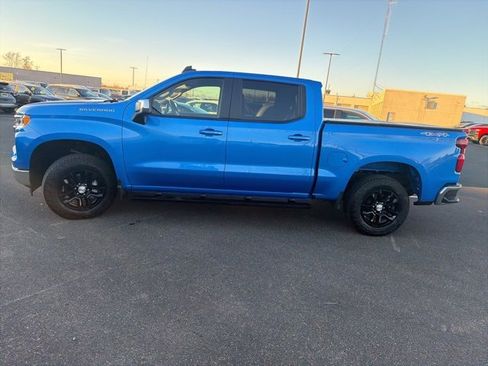 Used 2025 Chevrolet Silverado 1500 LT image 5