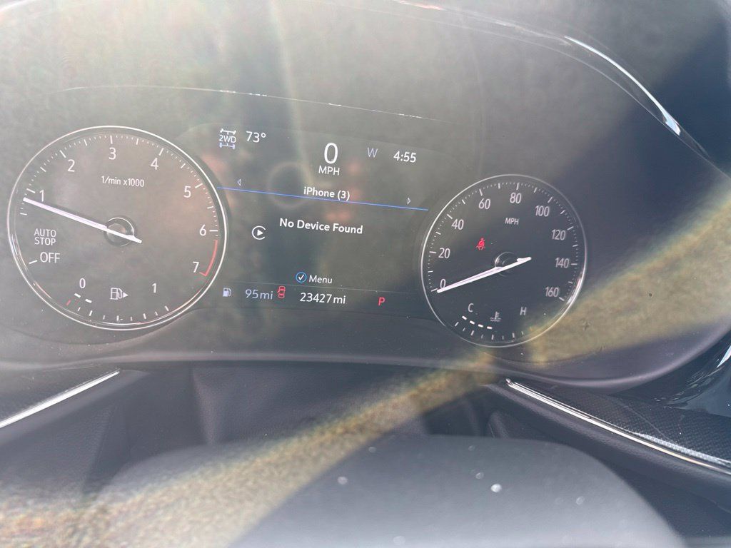Used 2023 Buick Envision Essence w/ Sport Touring Package AWD/4WD image 13