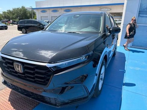 Used 2026 Honda CR-V LX image 7