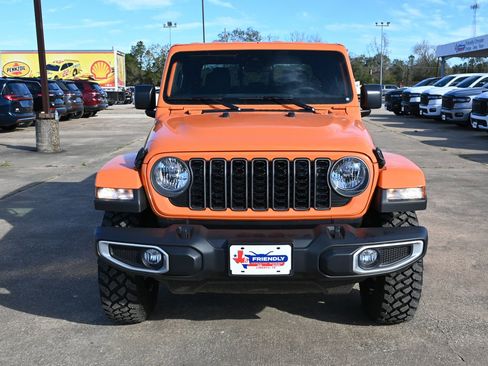 New 2025 Jeep Gladiator Sport image 6
