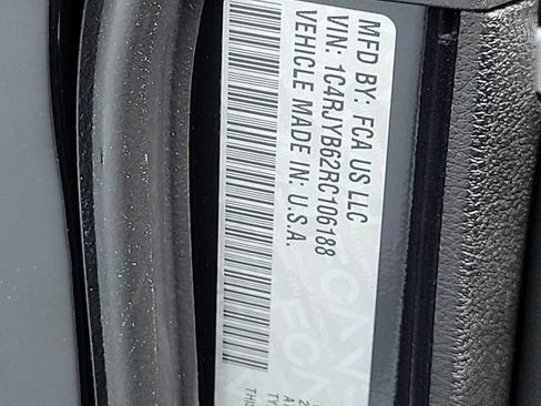 New 2024 Jeep Grand Cherokee Limited 4xe AWD/4WD image 10