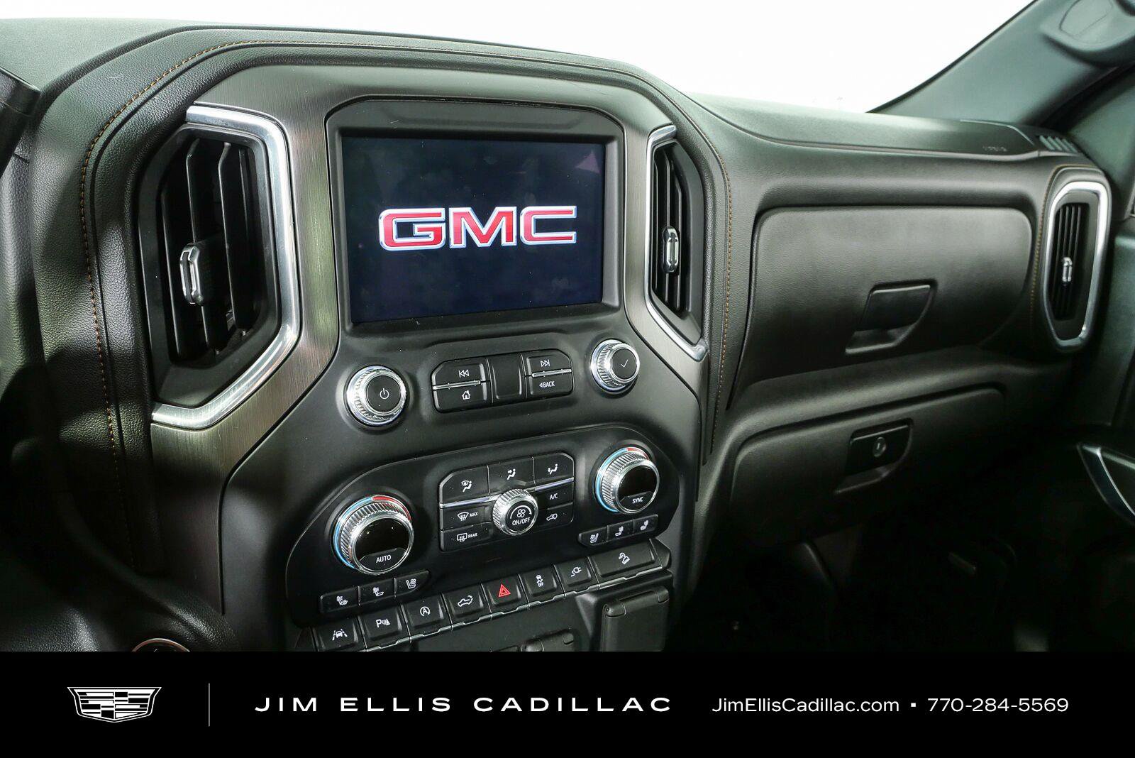 Used 2021 GMC Sierra 1500 AT4 w/ AT4 Premium Package AWD/4WD image 13