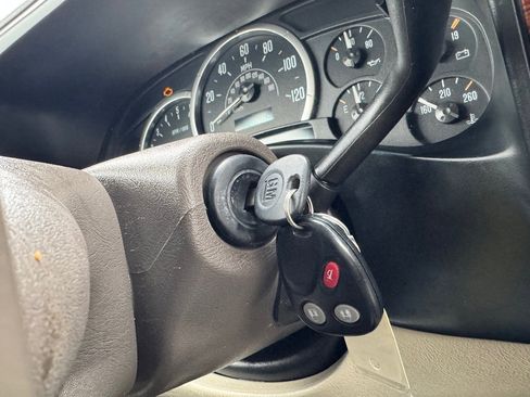 Used 2003 Cadillac Escalade AWD image 25