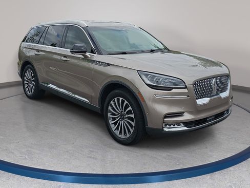 Used 2020 Lincoln Aviator Reserve w/ Equipment Group 201A AWD/4WD image 3