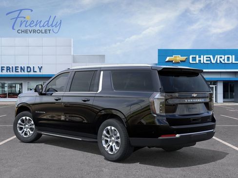 New 2026 Chevrolet Suburban LT AWD/4WD image 3