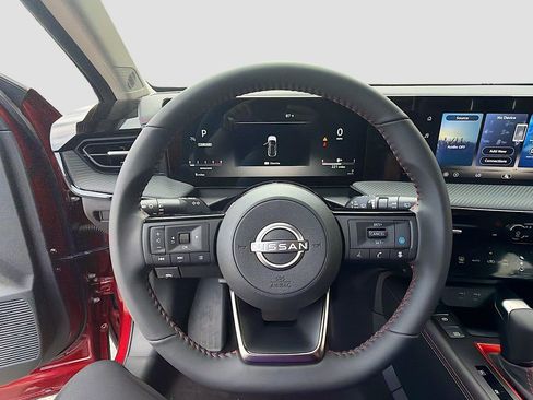 New 2026 Nissan Kicks SR image 11