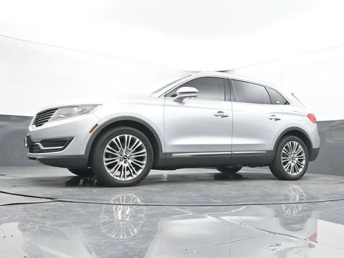 Used 2018 Lincoln MKX Reserve w/ Lincoln MKX Climate Package AWD/4WD image 27