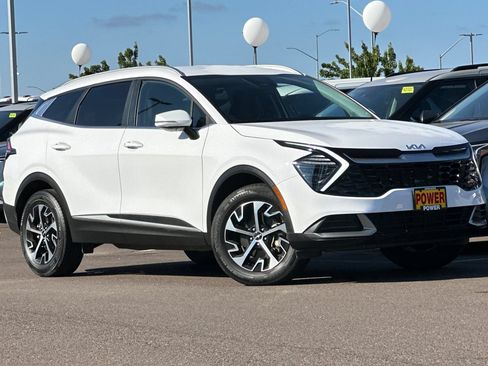 Certified 2025 Kia Sportage EX AWD/4WD image 2