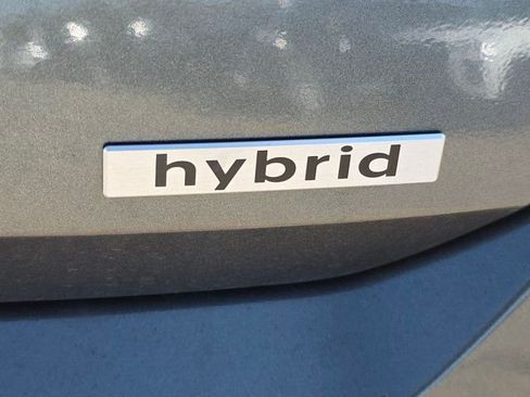 Used 2025 Hyundai Elantra SEL image 6