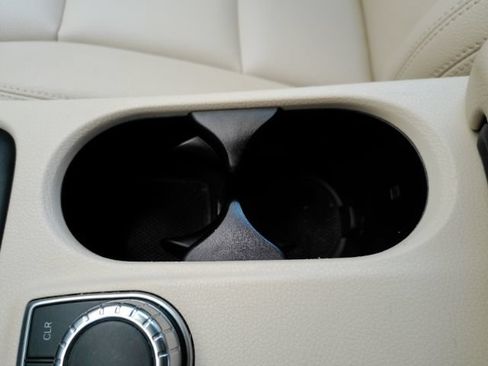 Used 2014 Mercedes-Benz CLA 250 image 48