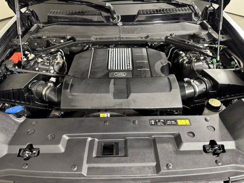 Used 2024 Land Rover Defender 110 Carpathian Edition image 31