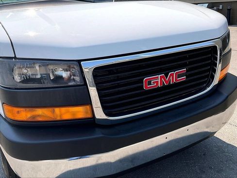 Used 2025 GMC Savana 2500 w/ Driver Convenience Package RWD image 28