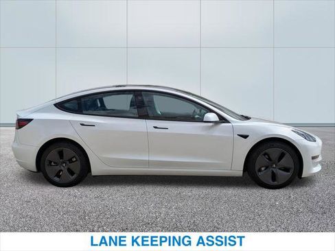 Used 2023 Tesla Model 3 Standard Range RWD image 6