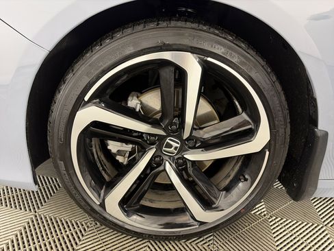 Used 2022 Honda Accord Sport image 13